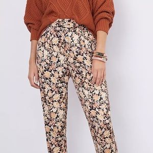 NWT Anthropology Diandra Pleated Joggers